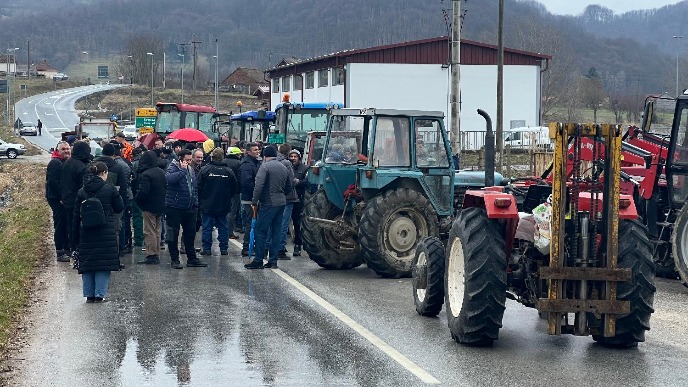 Protesti vešto iskorišćeni